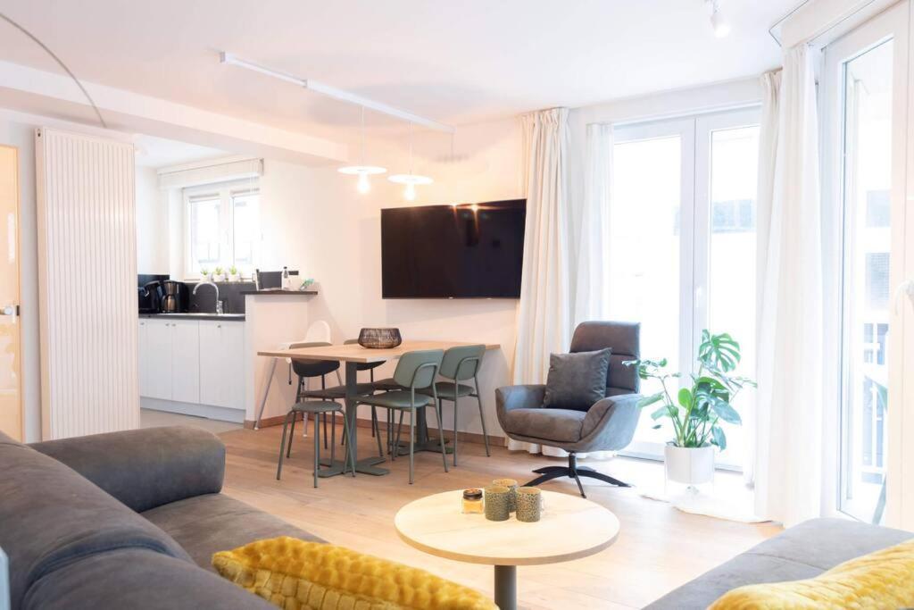 A Bien Venue - Modern Appartement, 50M Van Zee Knokke-Heist Zewnętrze zdjęcie